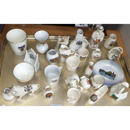 279 - A qty of approx 25 pieces of crested china