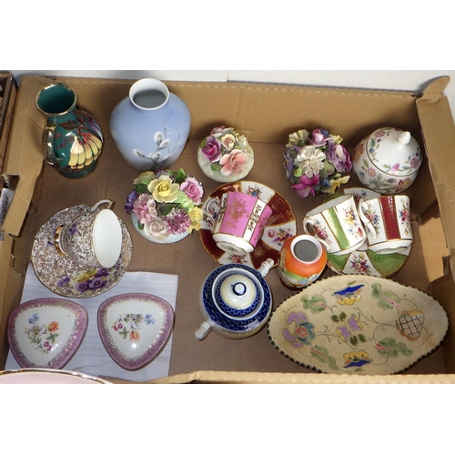 291 - A qty of ceramics and glass ware to inc cabinet plates, Hammersley cups & saucers, further tea ware ... 