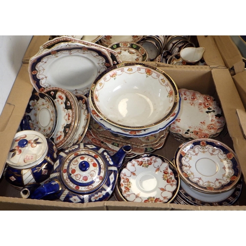 294 - A large qty of misc ceramics to inc Royal Albert tea ware, various meat plates etc (4)