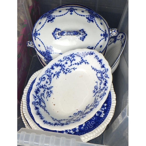 366 - Two boxes of misc blue & white together with misc tea ware (3)