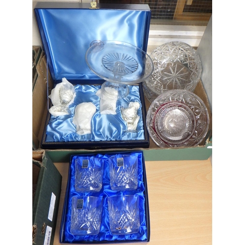 371 - A boxed Thomas Webb set of four stemmed glasses together with further glasses, cut glass bowls etc (... 