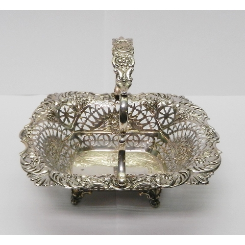 28 - A late Victorian pierced silver basket, Sheffield 1895.  175g / 125mm tall