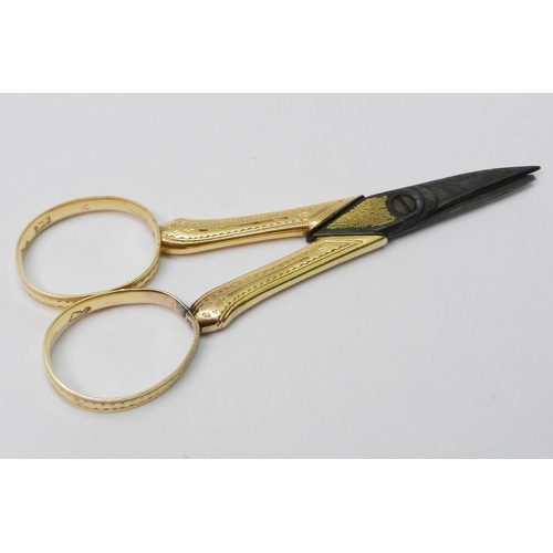 61 - A pair of French 18th cent sewing scissors c1780, steel, gilt steel and yellow metal bearing assay m... 