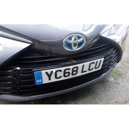 916 - A Toyota Yaris, YC68 LCU, grey, Icon Tech VVT-I Hev Cvt, 5 door hatchback, 1497cc Petrol Hybrid, sho... 