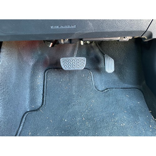 916 - A Toyota Yaris, YC68 LCU, grey, Icon Tech VVT-I Hev Cvt, 5 door hatchback, 1497cc Petrol Hybrid, sho... 