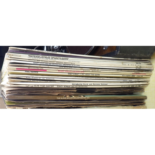 10 - An His Master's Voice portable gramophone, various 78rpm records; vinyl records incl Easy Listening ... 