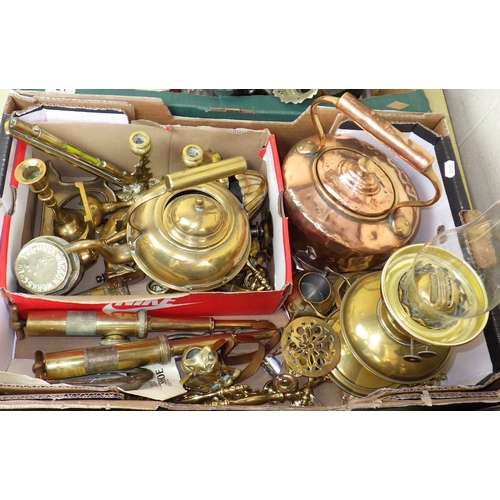 21 - Metalwares incl silver plate and cutlery, brass candlesticks and trinkets, a copper kettle etc; a pa... 