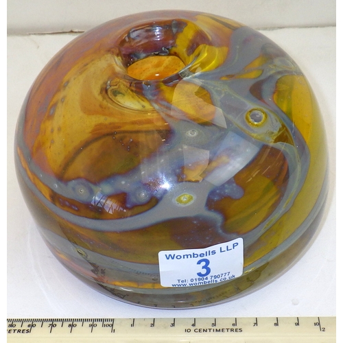 Lot 3         