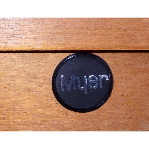 612 - A Schreiber chest of drawers, pair of hanging shelves, pair of bedside chests, two small shelves (7)