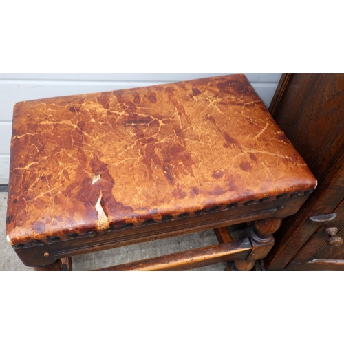 633 - An oak bedside cabinet, top loose, together with a stool, top a/f and a small rustic stool (3)