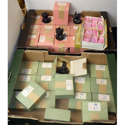 164 - A large qty of carved and polished stone animals (2)