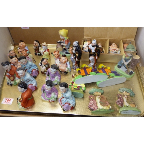 166 - A qty of misc Oriental ceramic figures