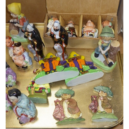 166 - A qty of misc Oriental ceramic figures