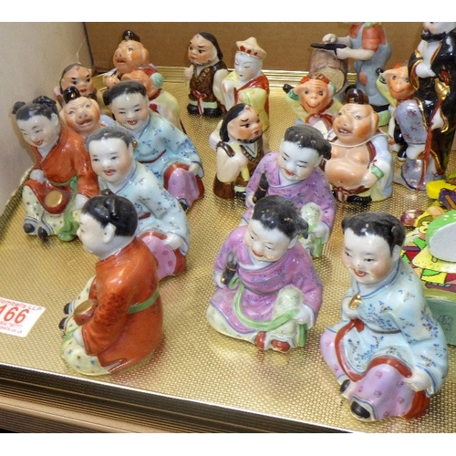 166 - A qty of misc Oriental ceramic figures