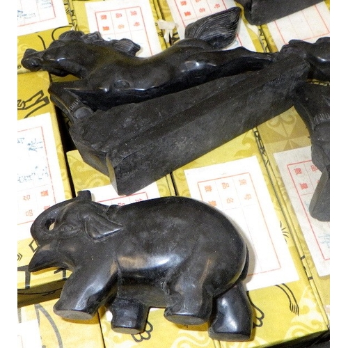 169 - A large qty of carved and polished stone animals (2)