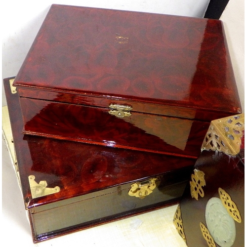 170 - A group of Chinese jewellery boxes