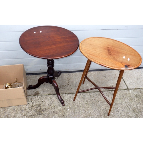 667 - An Edwardian oval occasional table, chandelier & a tripod table (3) (a/f)