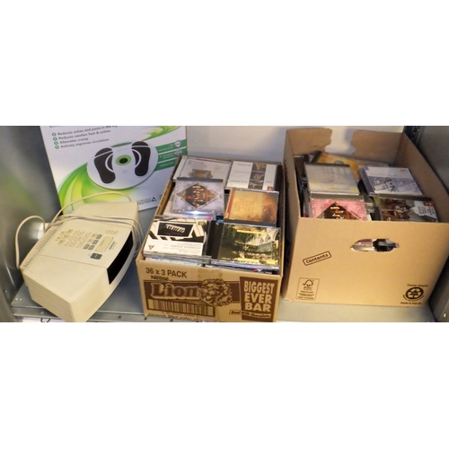 698 - A qty of cd's, Bose system etc (4)