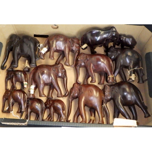 249 - A qty of misc carved hardwood animals (2)