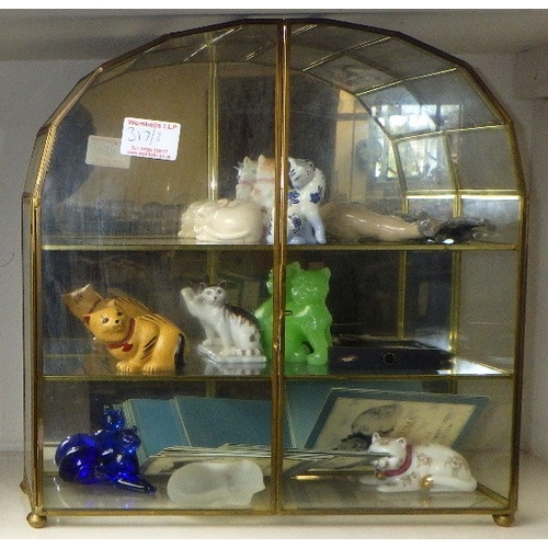 317 - A collection of Curio Cabinet Cats in display cases