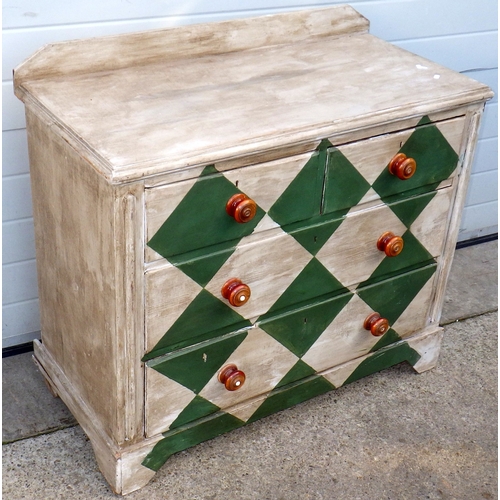 722 - A painted chest of two over two drawers, 100cm wide