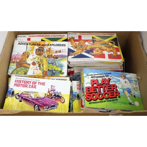 357 - A large qty of cigarette card books and loose cards (2)