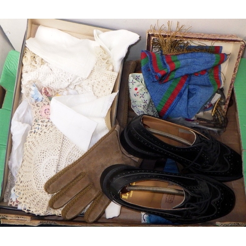 390 - A pair of Loake Braemar fully welted black leather shoes, 9 1/2 F, unused; a vintage dress sash with... 