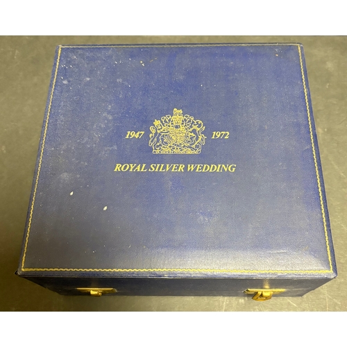 13 - A pair of Mappin & Webb Elizabeth II Royal Silver Wedding silver goblets designed by Colin Hillier, ... 