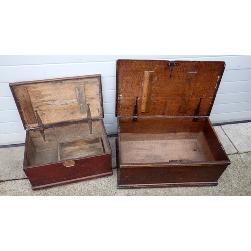 626 - An oak blanket box together with a pine blanket box (2)