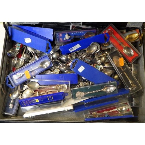 193 - A large qty of souvenir spoons