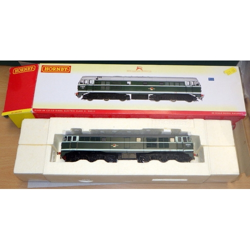209 - A boxed Hornby Diesel Electric Locomotive 'D5512'