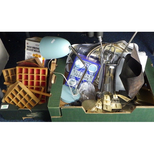 280 - A quantity of miscellaneous items to include a companion set and lamp (2)