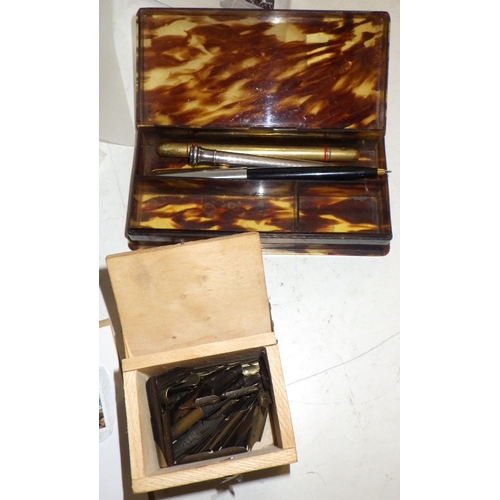 427 - A qty of stamps together with a Parker pen, pencil etc