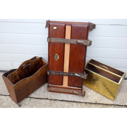 638 - A Watts premier trouser press and two magazine racks (3)