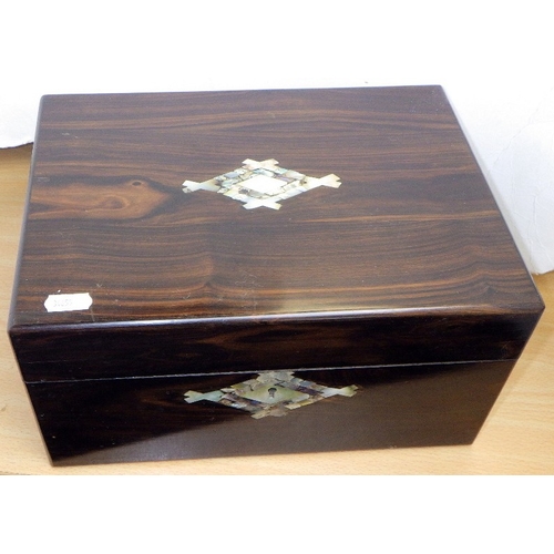 202 - A 19thC mother of pearl inlaid jewellery box