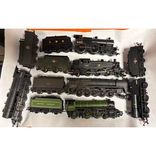 A group of six various model trains & carriages