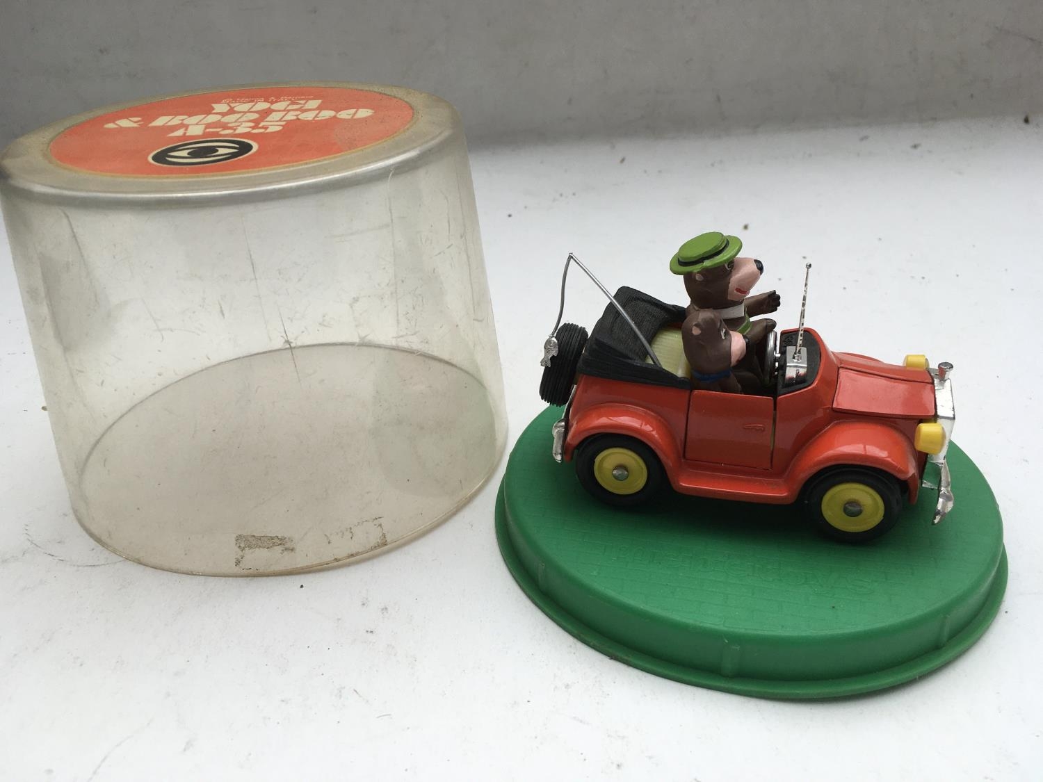 MEBE TOYS A-35 YOGI E BOO BOO 【公式通販】