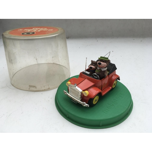 MEBE TOYS A-35 YOGI E BOO BOO 【公式通販】