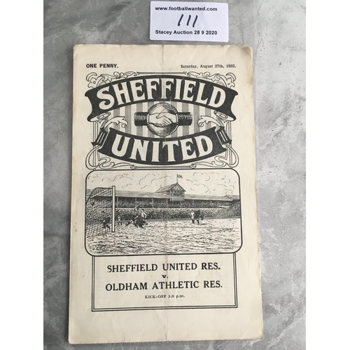 111 - 32/33 Sheffield United Reserves v Oldham Athletic Football Programme: Good condition dated 27 8 1932... 