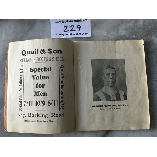 229 - 1908/09 West Ham Football Handbook: Very good condition 66 pager with just a blemish in top right ha... 