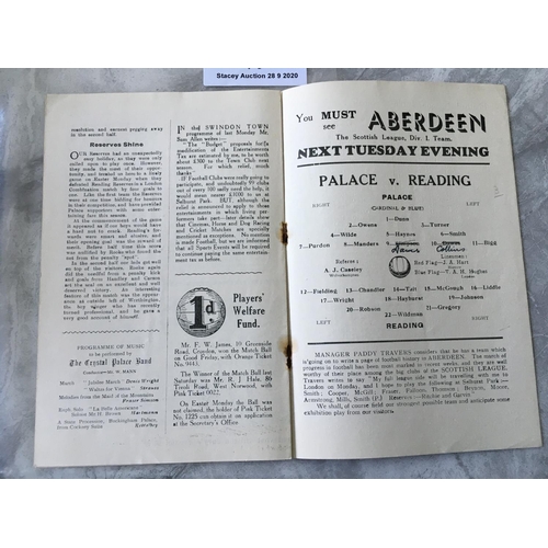 46 - 34/35 Crystal Palace v Reading Football Programme: Dated 27 4 1935 in very good condition with team ... 