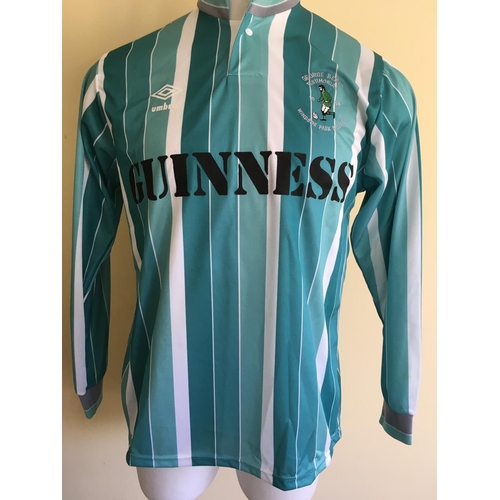 5 - 1988 George Best Testimonial 1988 Match Worn Football Shirt: Green number 8 shirt worn by team mate ... 