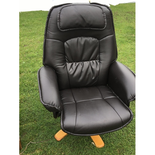 346 - A modern brown leather chair