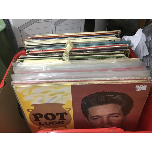 203 - A collection of Elvis Presley LPs.