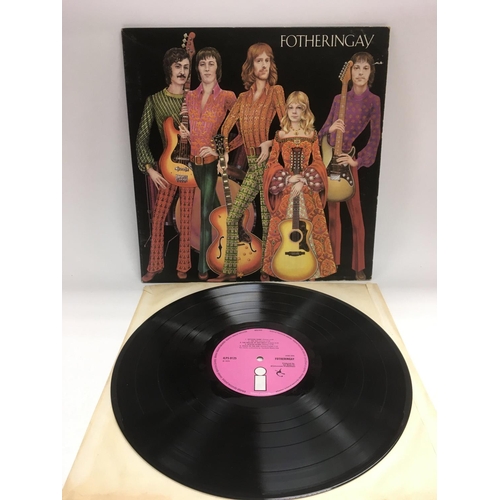 280 - A first UK gatefold pressing of the self titled 'Fotheringay' LP, ILPS 9125. Condition is VG+/NM.