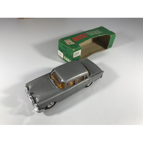 1922 - A Lone Ranger Modern Army series mobile fighting unit, a Mini Gama Mercedes-220 S #9350, a Matchbox ... 