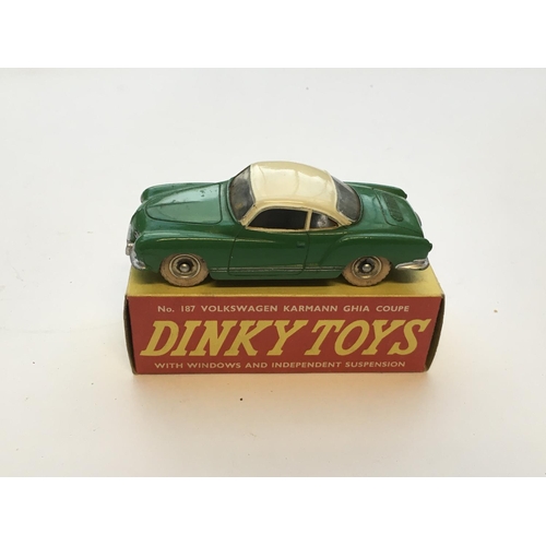 1929 - A Dinky universal Jeep #405, a Camionnette Citroen 1200 kg #25c, a Jaguar Mark x #142 and a Volkswag... 