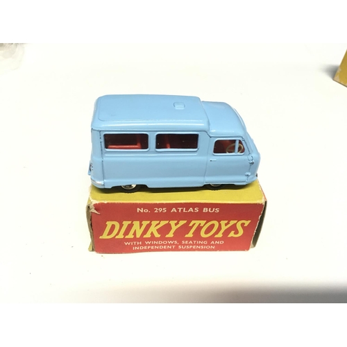 1937 - A Dinky Autobus Atlas #295,a Refuse Wagon # 252, A Surtees Ts.5 #1433, a Mercedes Benz Racing car #2... 