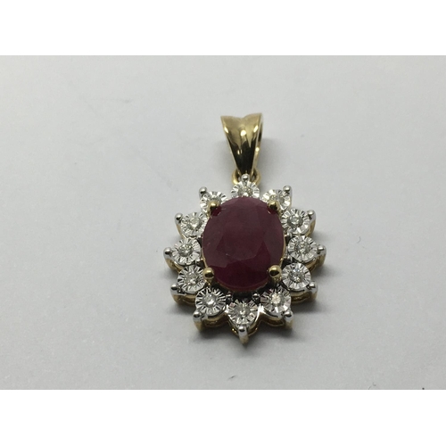 825 - A 9ct gold oval cut ruby and RBC diamond cluster pendant, ruby approx 1.80ct, diamonds approx 0.12ct... 