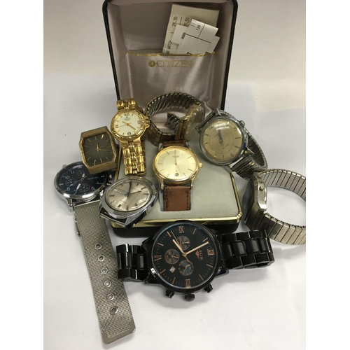 872 - A collection of good vintage and fashion watches including Oskar Emil, Citizen, Timex.